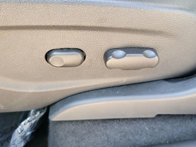 2022 Chevrolet Trax LT Sport Utility 4D - 22924035 - 13