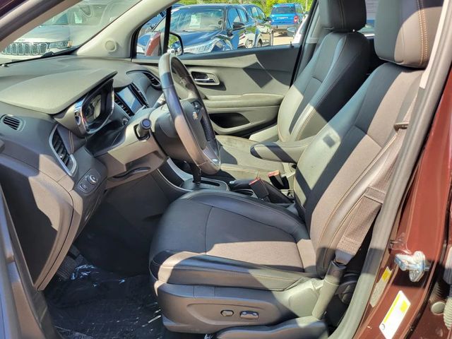 2022 Chevrolet Trax LT Sport Utility 4D - 22924035 - 1