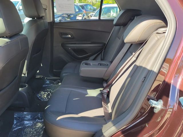 2022 Chevrolet Trax LT Sport Utility 4D - 22924035 - 3