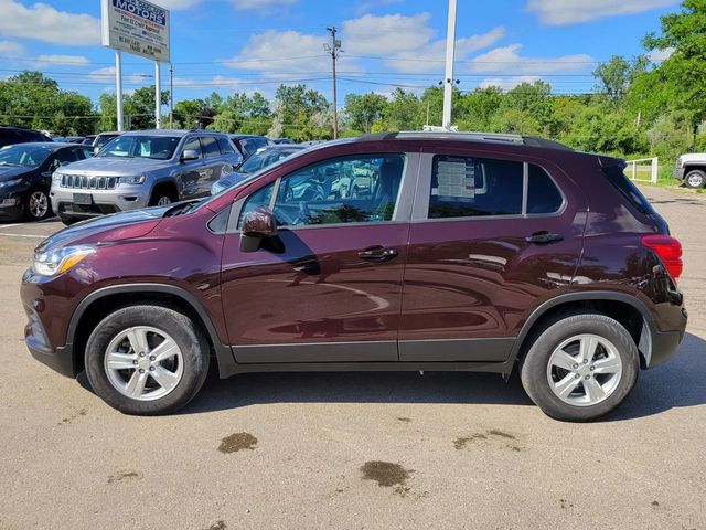 2022 Chevrolet Trax LT Sport Utility 4D - 22924035 - 6