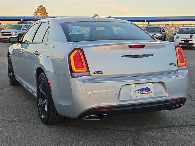 2022 Chrysler 300 300S RWD - 22697047 - 2