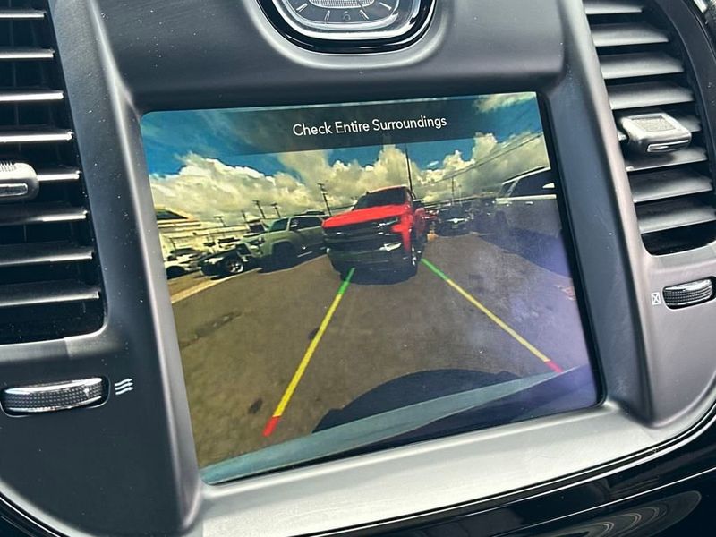 2022 Chrysler 300 300S RWD - 22926978 - 16
