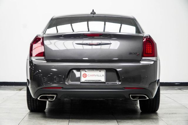 2022 Chrysler 300 300S RWD - 23018294 - 10