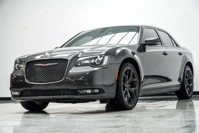 2022 Chrysler 300 300S RWD - 23018294 - 7