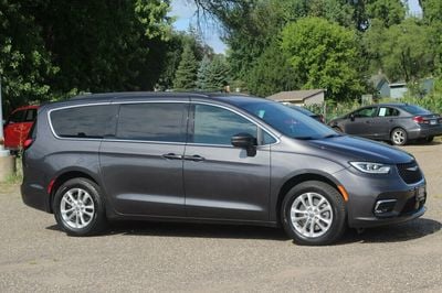 2022 Chrysler Pacifica