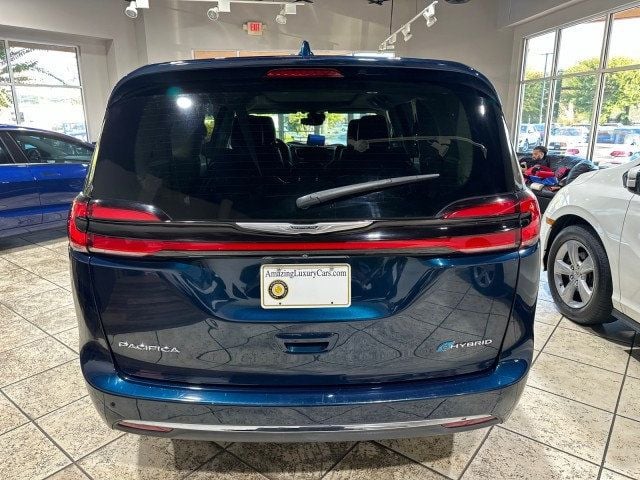 2022 Chrysler Pacifica Hybrid Limited FWD - 22653054 - 4