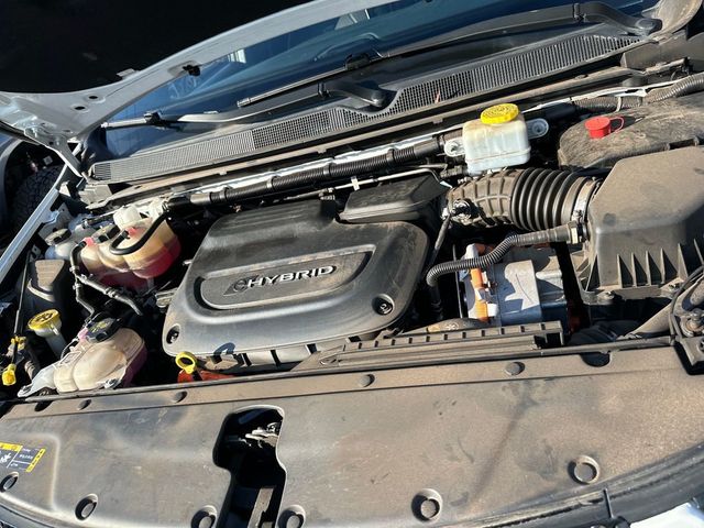 2022 Chrysler Pacifica Hybrid Limited FWD - 22979160 - 20