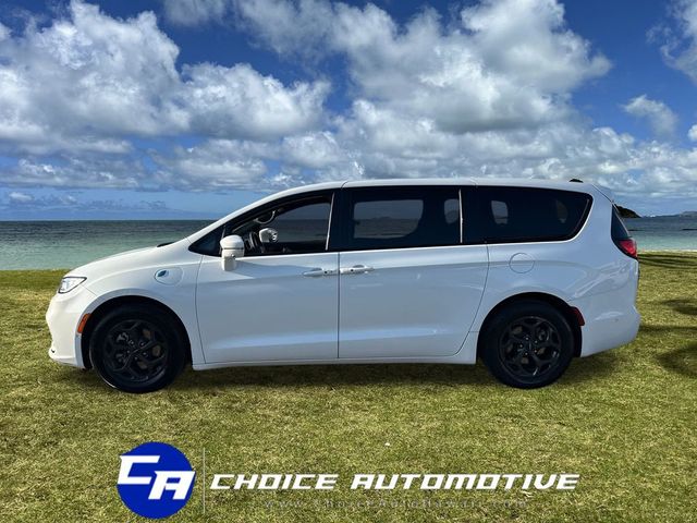 2022 Chrysler Pacifica Hybrid Limited FWD - 22979160 - 2