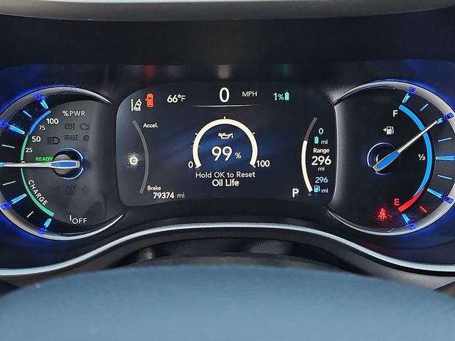 2022 Chrysler Pacifica Hybrid Touring L FWD - 22972702 - 10