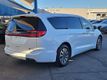 2022 Chrysler Pacifica Hybrid Touring L FWD - 22972702 - 3