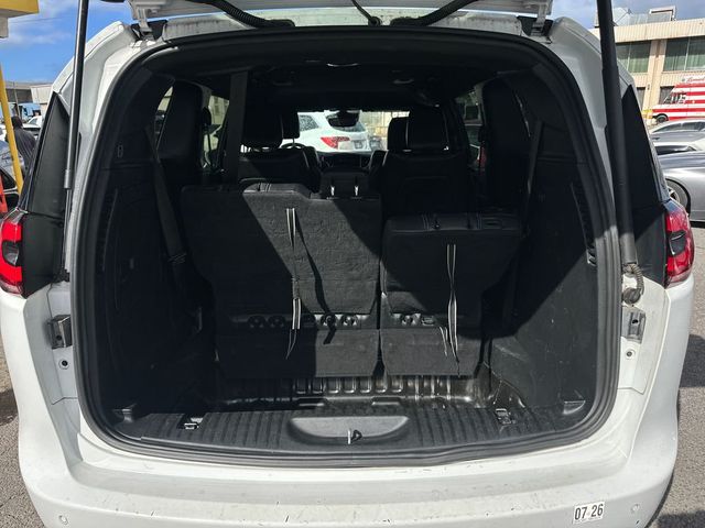2022 Chrysler Pacifica Hybrid Touring L FWD - 23006695 - 19