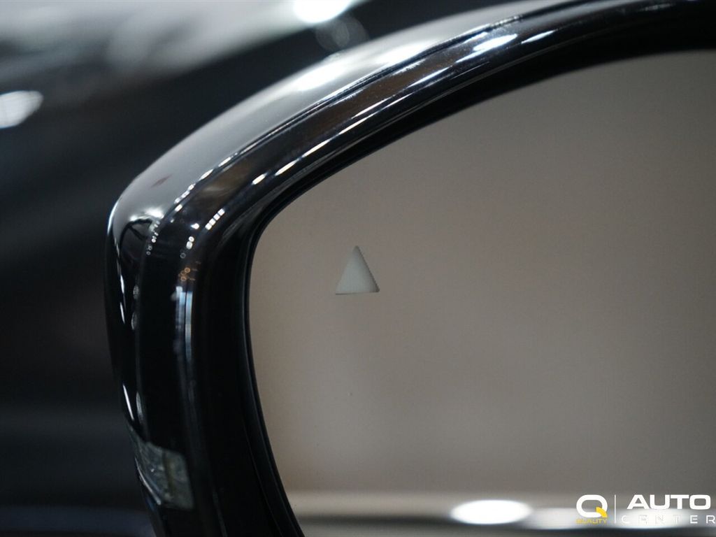 2022 Chrysler Pacifica Hybrid Touring L FWD - 22958080 - 10