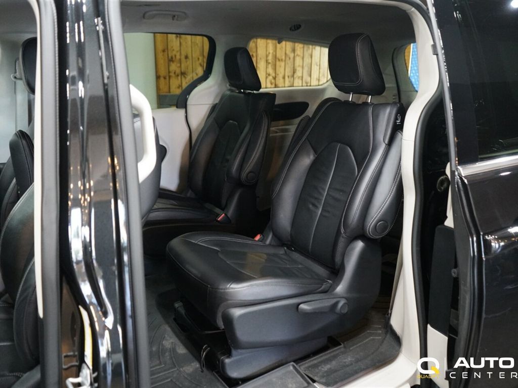 2022 Chrysler Pacifica Hybrid Touring L FWD - 22958080 - 22