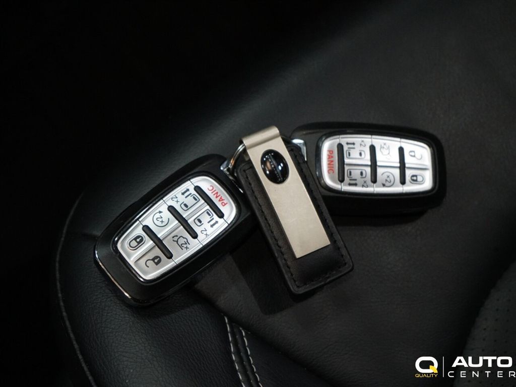 2022 Chrysler Pacifica Hybrid Touring L FWD - 22958080 - 29