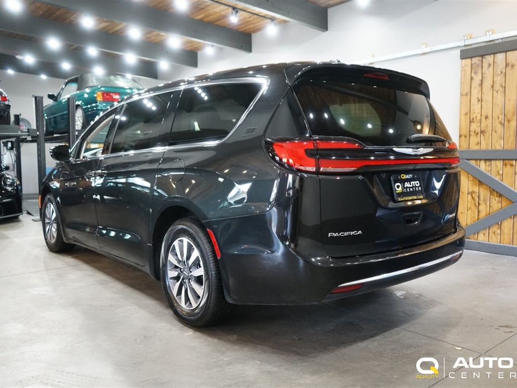 2022 Chrysler Pacifica Hybrid Touring L FWD - 22958080 - 6