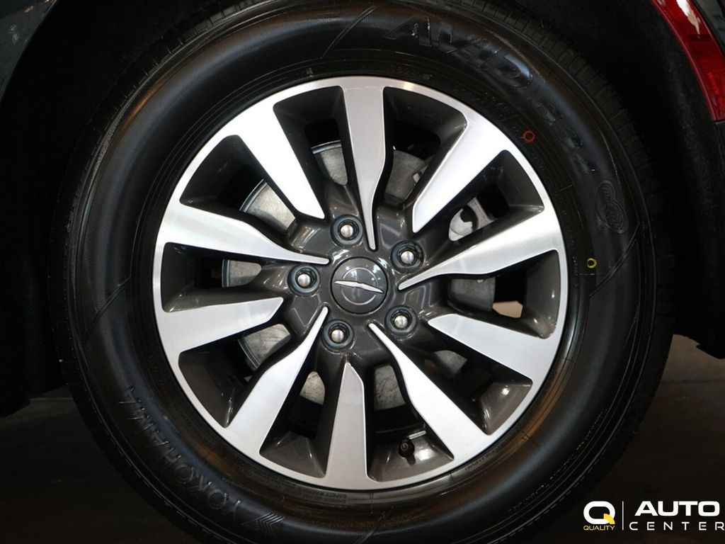 2022 Chrysler Pacifica Hybrid Touring L FWD - 22958080 - 7