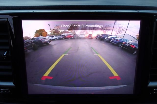 2022 Chrysler Pacifica Hybrid Touring L FWD - 22947946 - 17