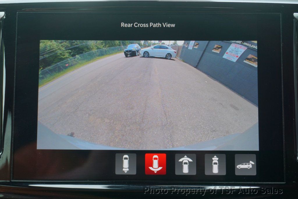 2022 Chrysler Pacifica Hybrid Touring L photo 19