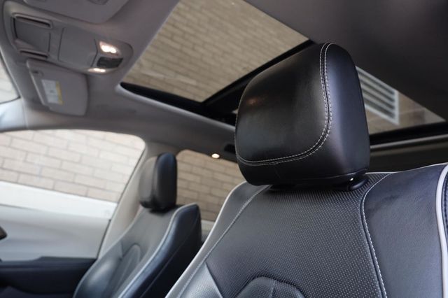 2022 Chrysler Pacifica Limited - 23050883 - 16