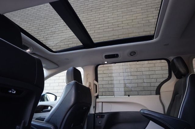 2022 Chrysler Pacifica Limited - 23050883 - 17