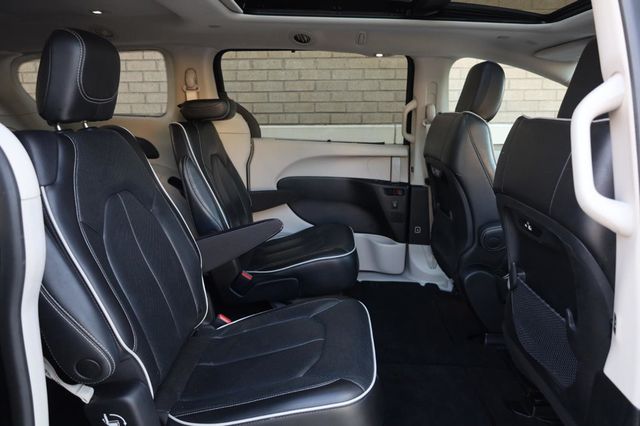 2022 Chrysler Pacifica Limited - 23050883 - 22