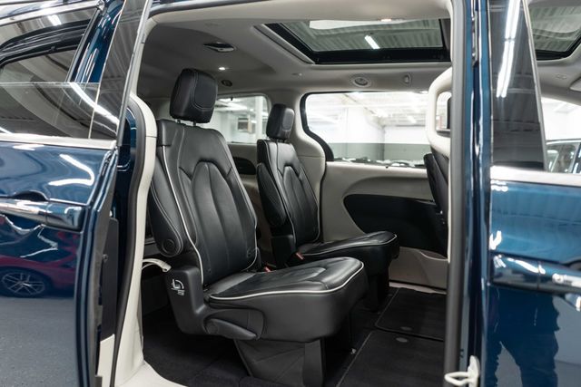 2022 Chrysler Pacifica Limited AWD - 22982908 - 11