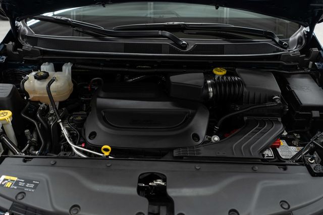 2022 Chrysler Pacifica Limited AWD - 22982908 - 41