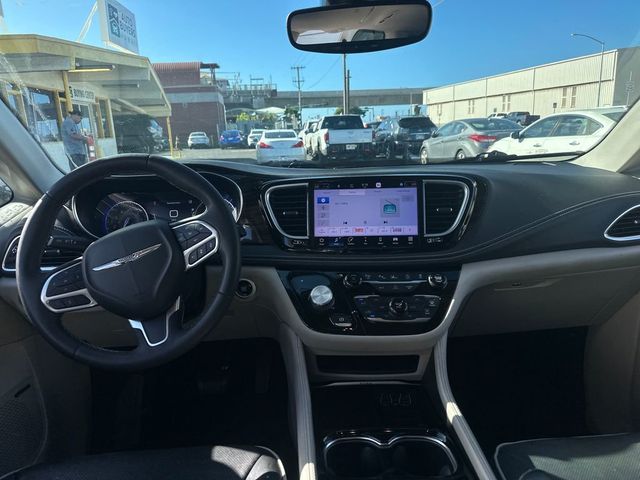 2022 Chrysler Pacifica Limited FWD - 22947109 - 13