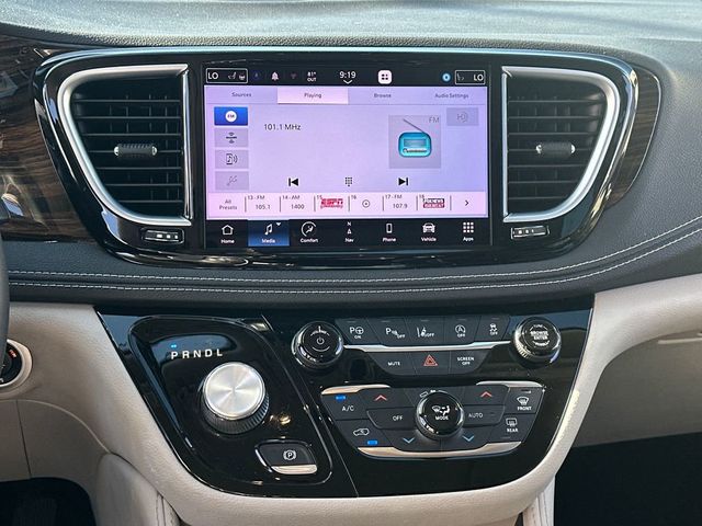 2022 Chrysler Pacifica Limited FWD - 22947109 - 15