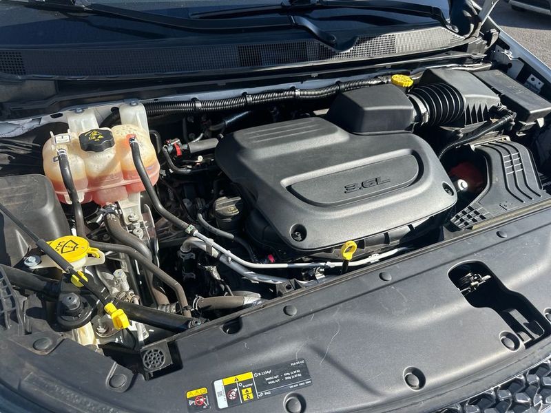 2022 Chrysler Pacifica Limited FWD - 22947109 - 21