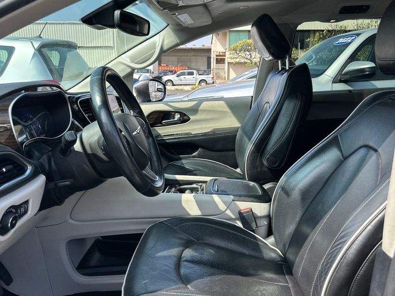 2022 Chrysler Pacifica Limited FWD - 22978446 - 12