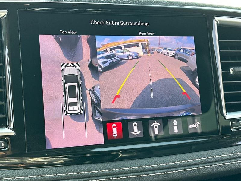 2022 Chrysler Pacifica Limited FWD - 22978446 - 16