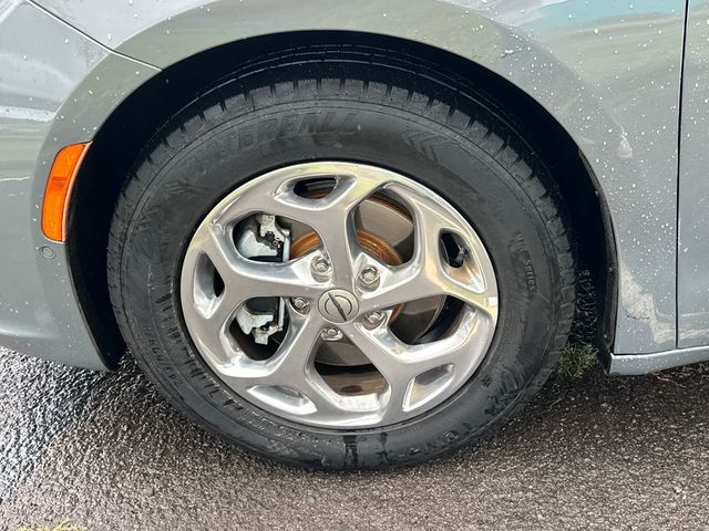 2022 Chrysler Pacifica Limited FWD - 22994264 - 11