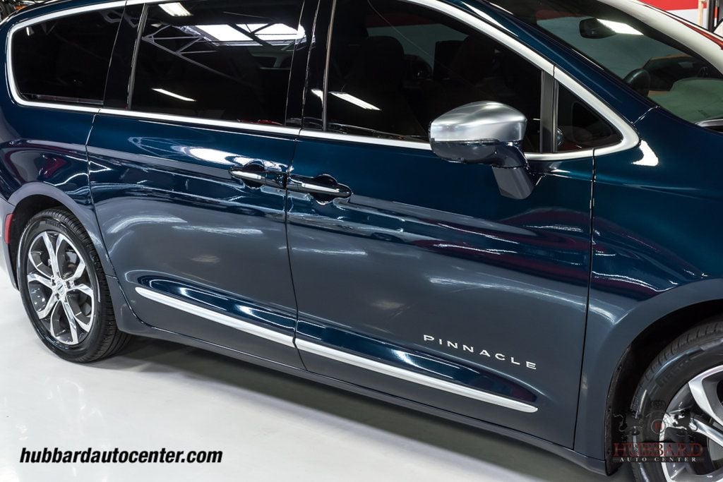2022 Chrysler Pacifica Pinnacle FWD - 22400259 - 17
