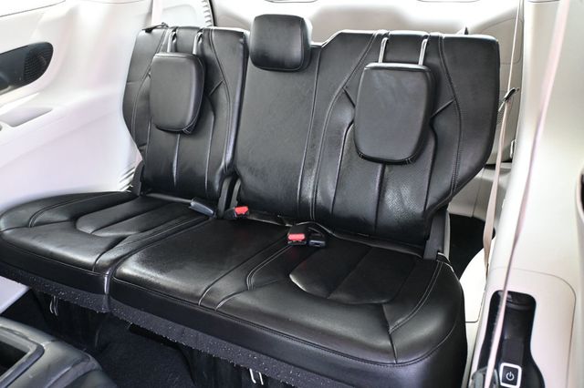 2022 Chrysler Pacifica Touring L FWD - 23014387 - 11