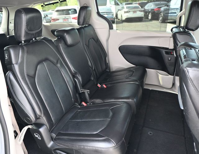 2022 Chrysler Pacifica Touring L FWD - 23014387 - 13