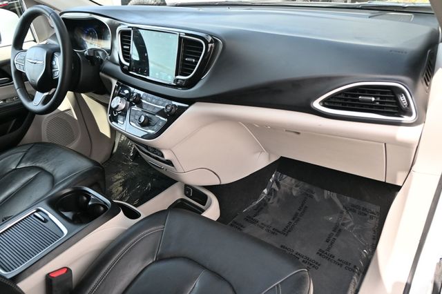 2022 Chrysler Pacifica Touring L FWD - 23014387 - 5