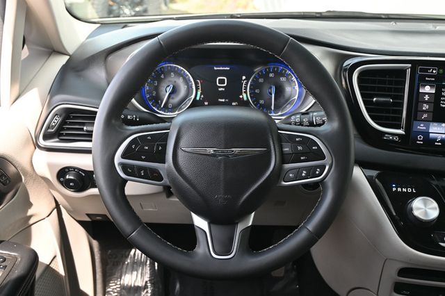2022 Chrysler Pacifica Touring L FWD - 23014387 - 6