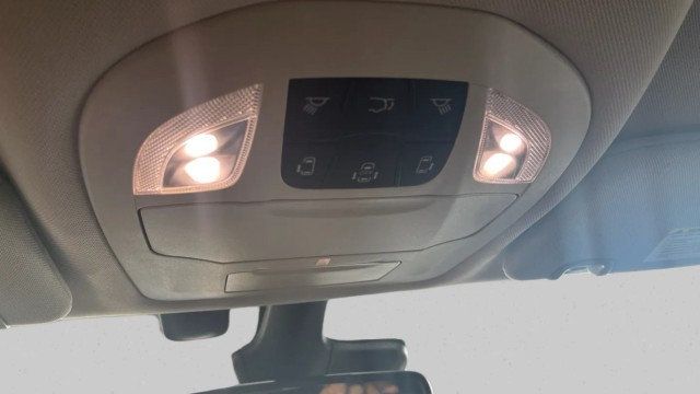 2022 Chrysler Pacifica Touring L FWD - 23001181 - 15