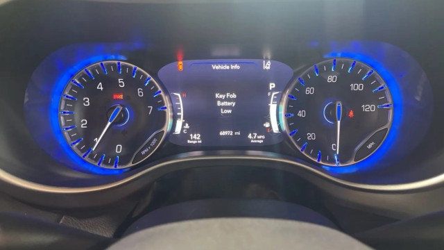 2022 Chrysler Pacifica Touring L FWD - 23001181 - 16