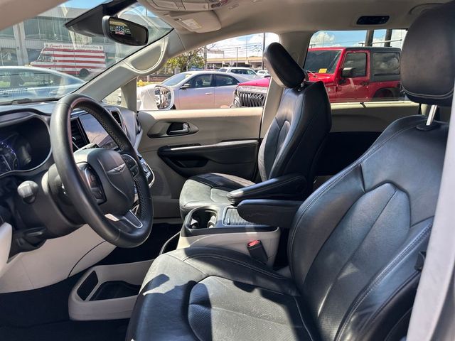 2022 Chrysler Pacifica Touring L FWD - 23008462 - 12