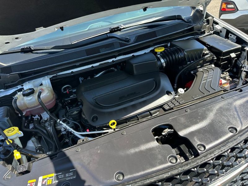 2022 Chrysler Pacifica Touring L FWD - 23008462 - 20