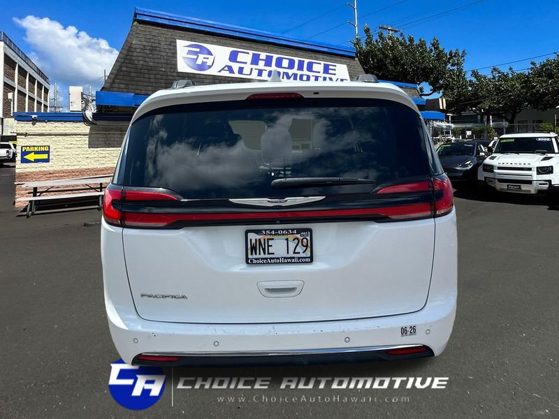 2022 Chrysler Pacifica Touring L FWD - 23008806 - 6