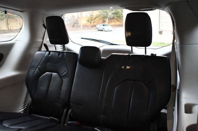 2022 Chrysler Pacifica Touring L FWD - 22965580 - 30