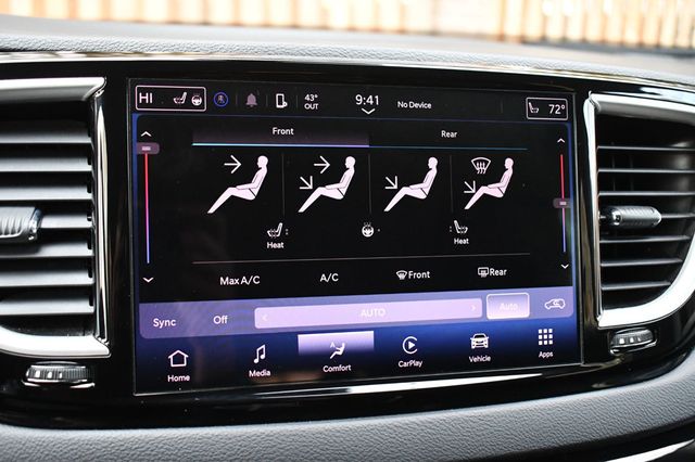 2022 Chrysler Pacifica Touring L FWD - 22965580 - 39