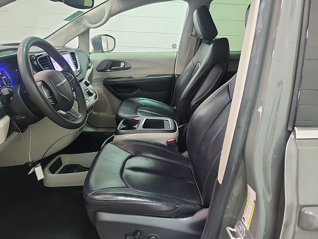 2022 Chrysler Pacifica Touring L FWD - 22965580 - 7