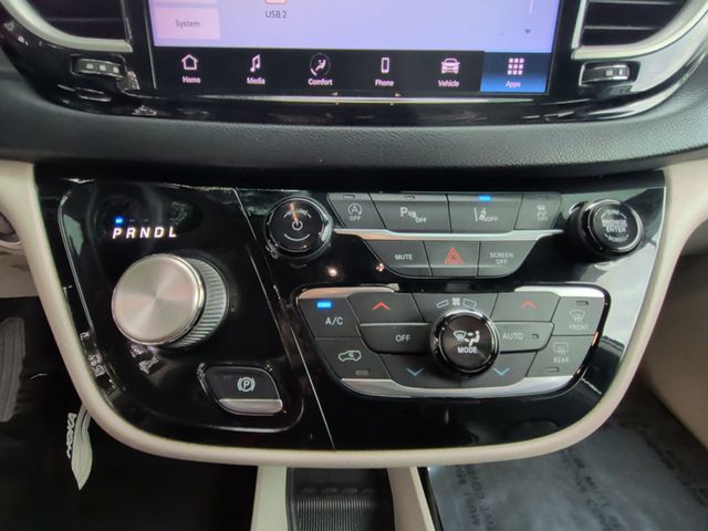 2022 Chrysler Pacifica Touring L FWD - 22988231 - 18