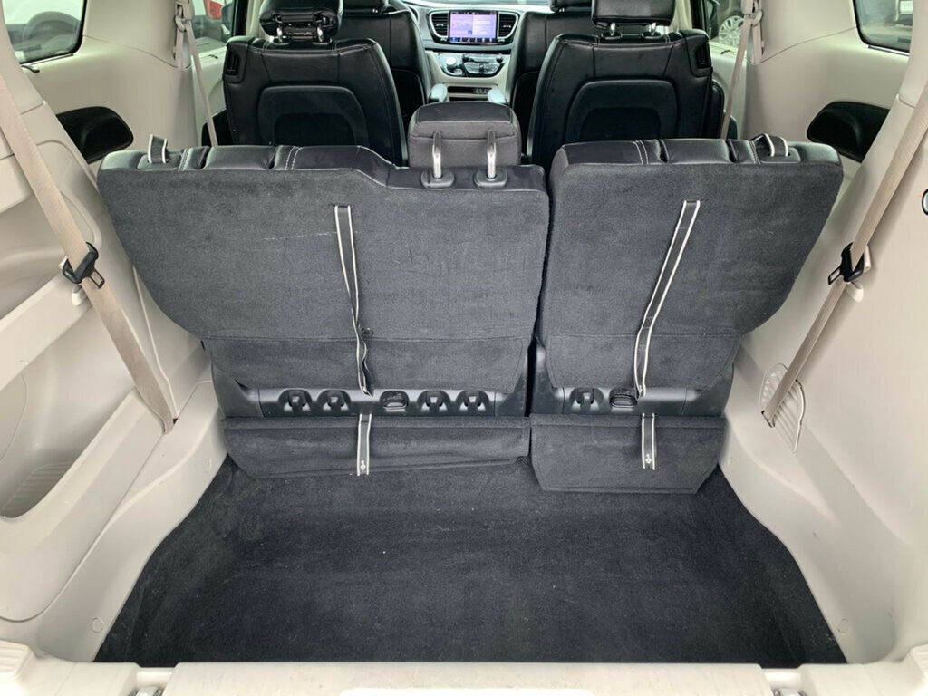 2022 Chrysler Pacifica Touring L FWD - 22986031 - 10