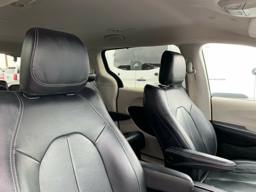 2022 Chrysler Pacifica Touring L FWD - 22986031 - 27