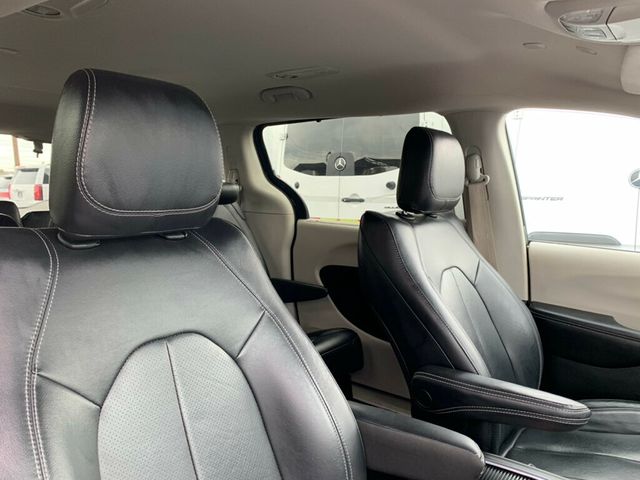 2022 Chrysler Pacifica Touring L FWD - 22986031 - 27